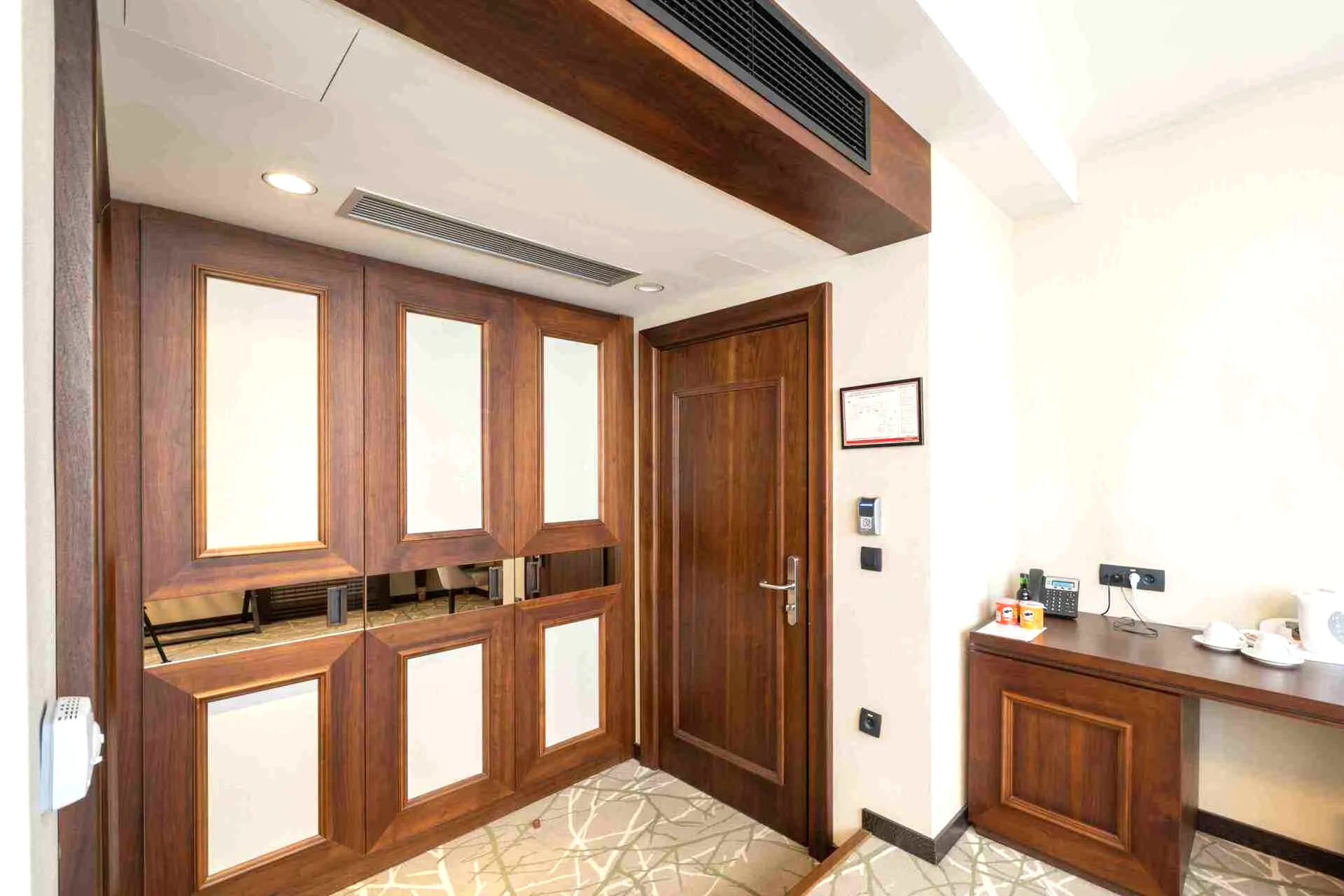 Standard Double Room 6